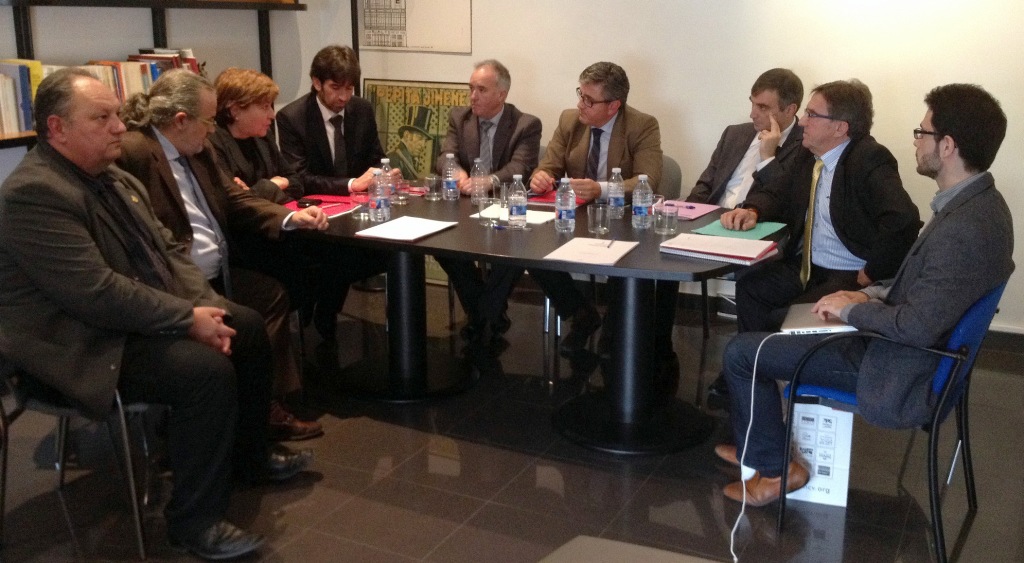 La FSMCV insta a les Diputacions d’Alacant, Castelló i València a unificar criteris en els&nbsp;Certàmens