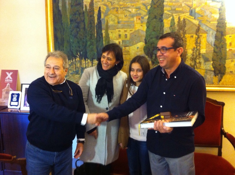 Reconeixement de la ciutat de Xàtiva al nostre&nbsp;director